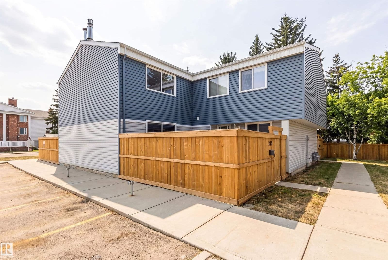 Sold property in Brander Gardens