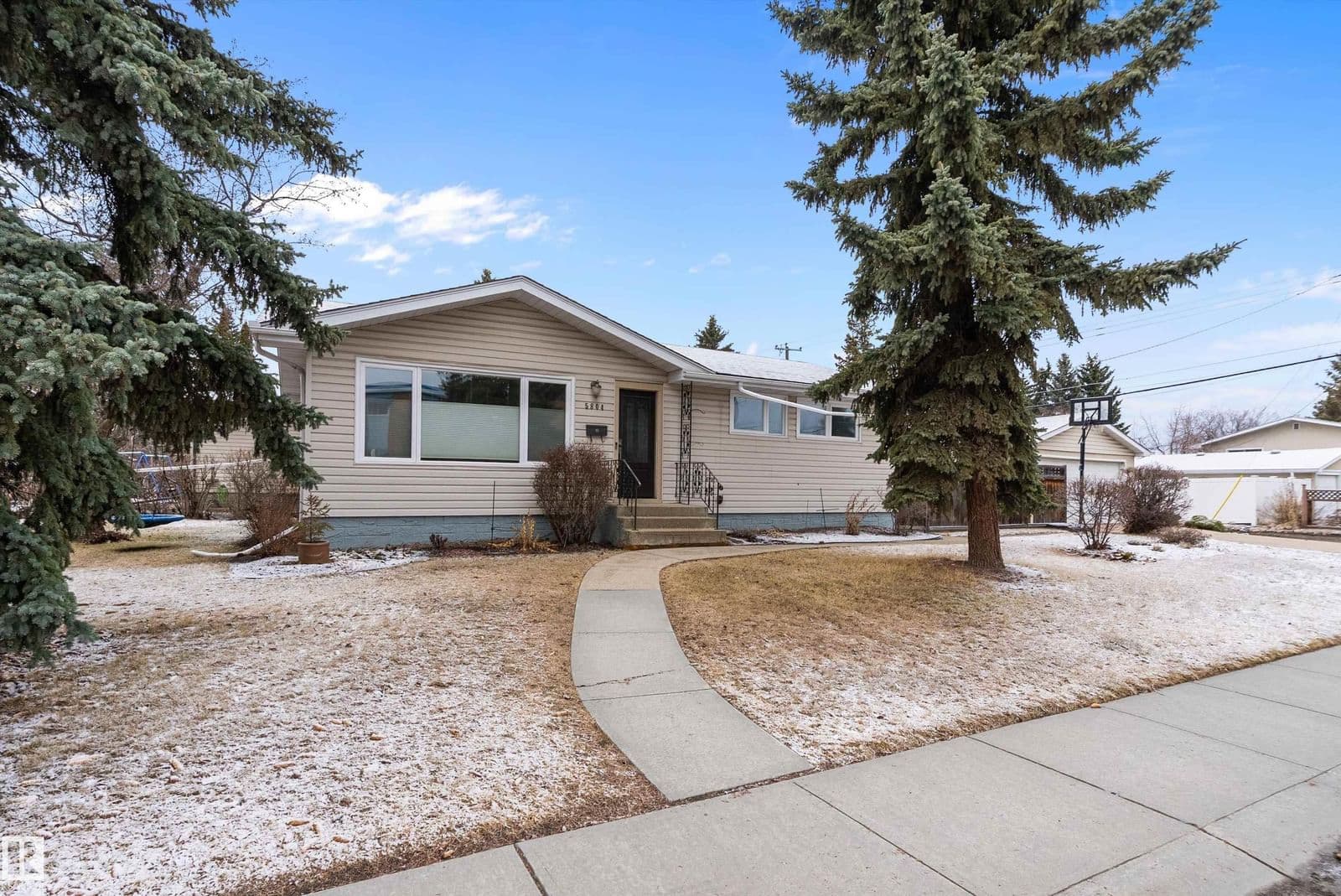 Sold property in Lendrum Place