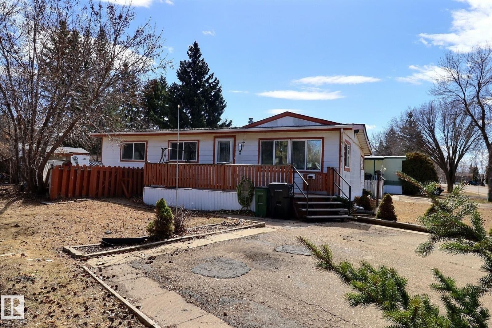 Sold property in Maple Ridge (Edmonton)