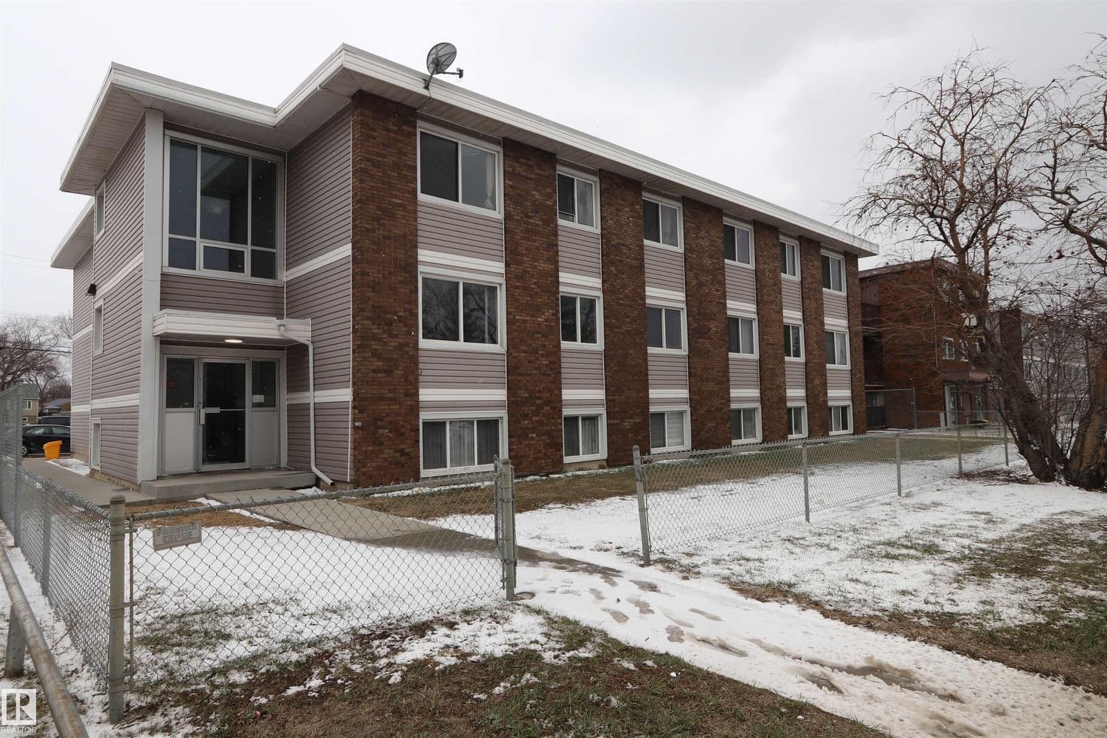 Sold property in Elmwood Park