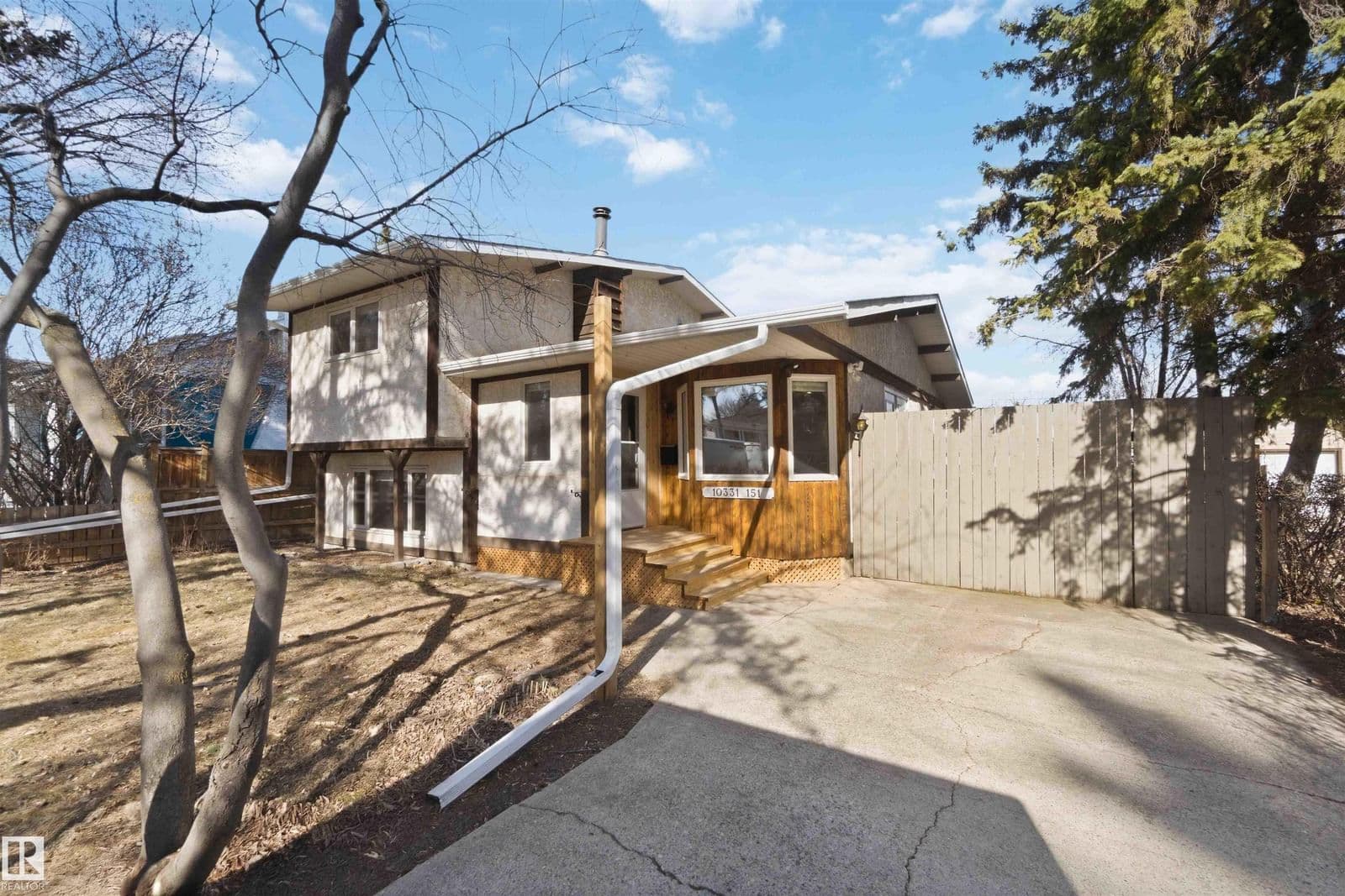 Sold property in Canora