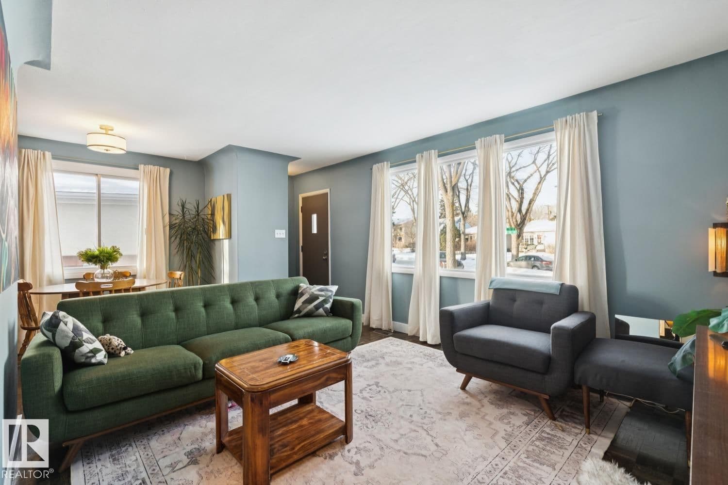Sold property in Holyrood