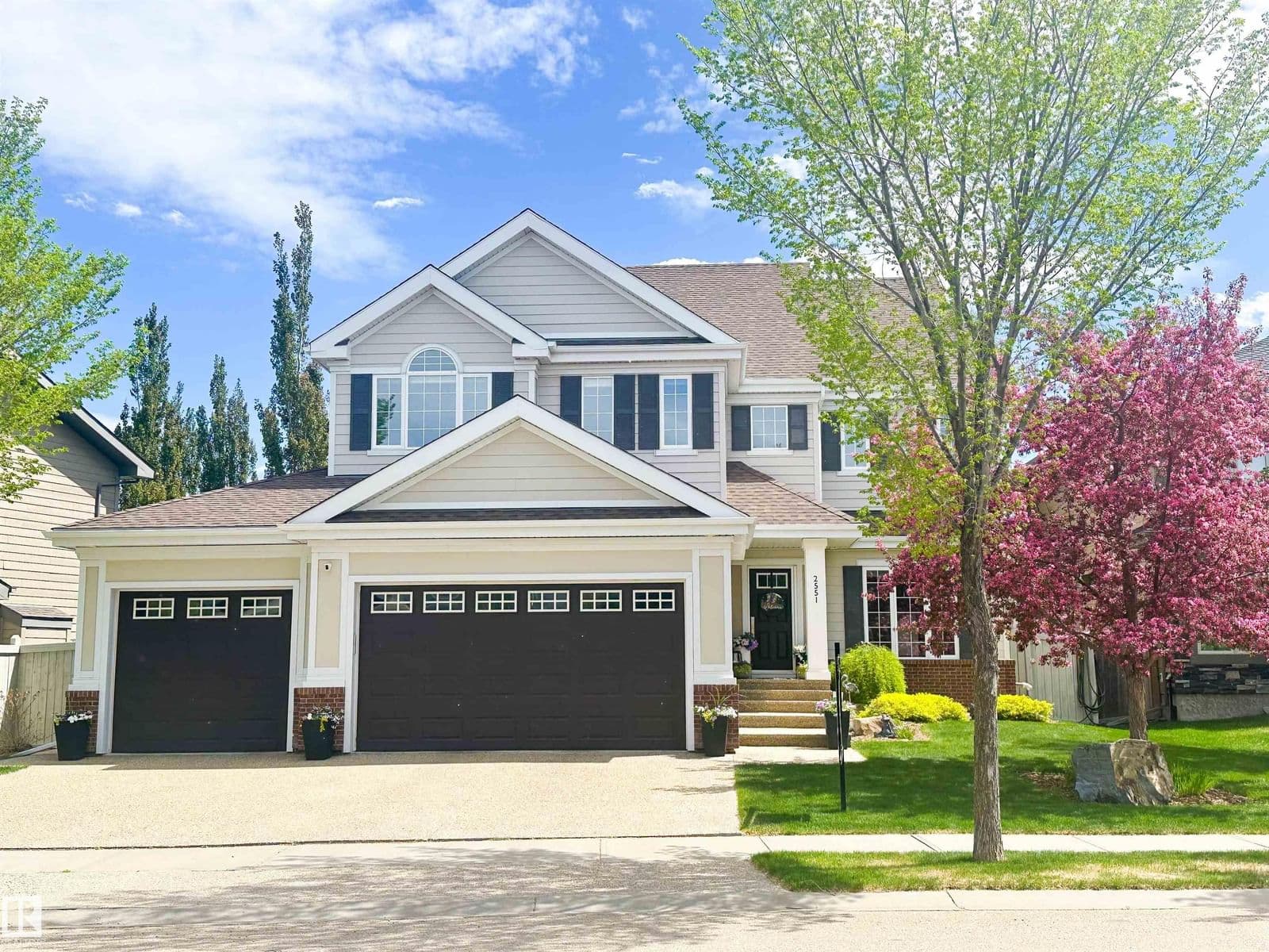 Sold property in Cameron Heights (Edmonton)