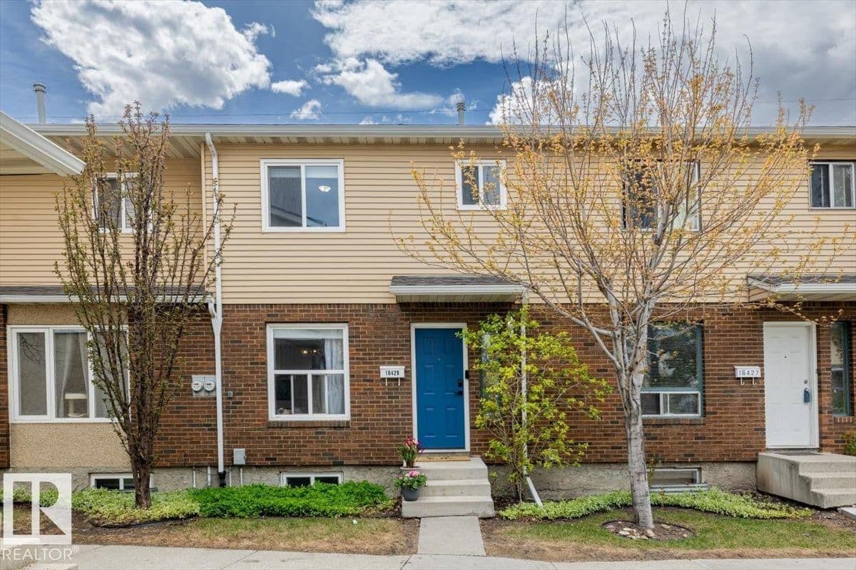 Sold property in Dunluce