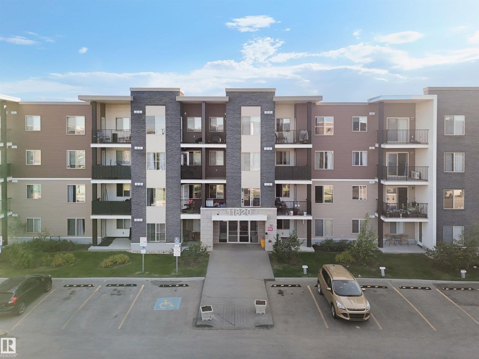 Sold property in Rutherford (Edmonton)