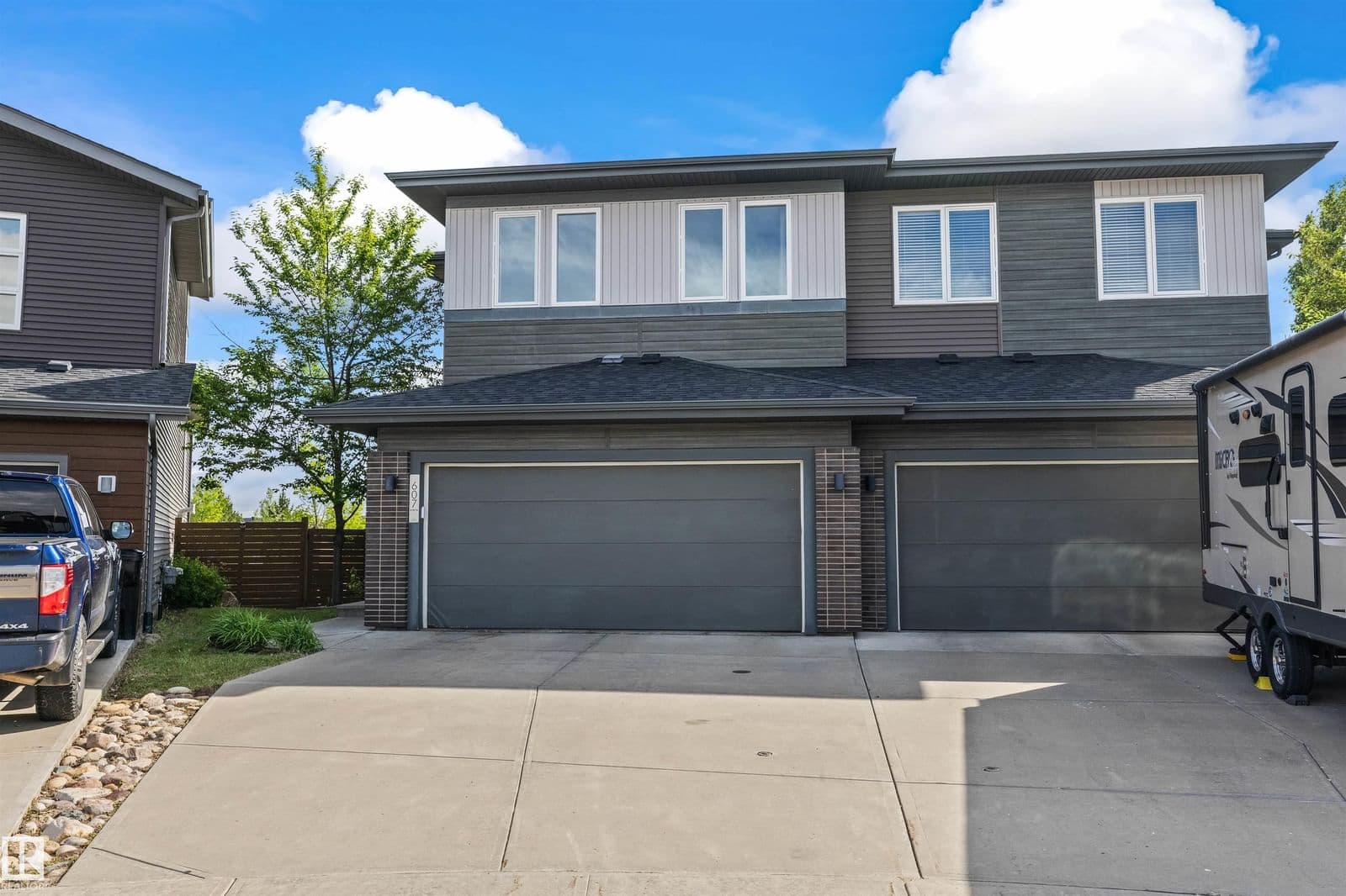 Sold property in Charlesworth