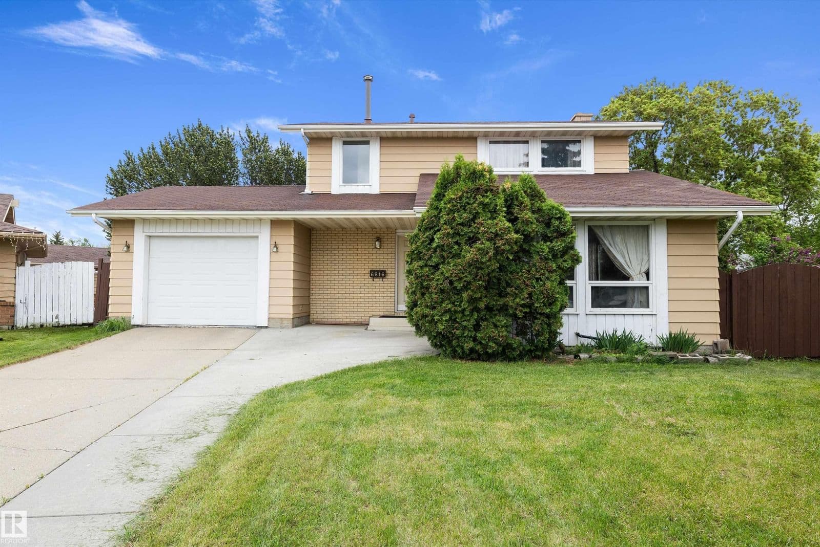 Sold property in Michaels Park