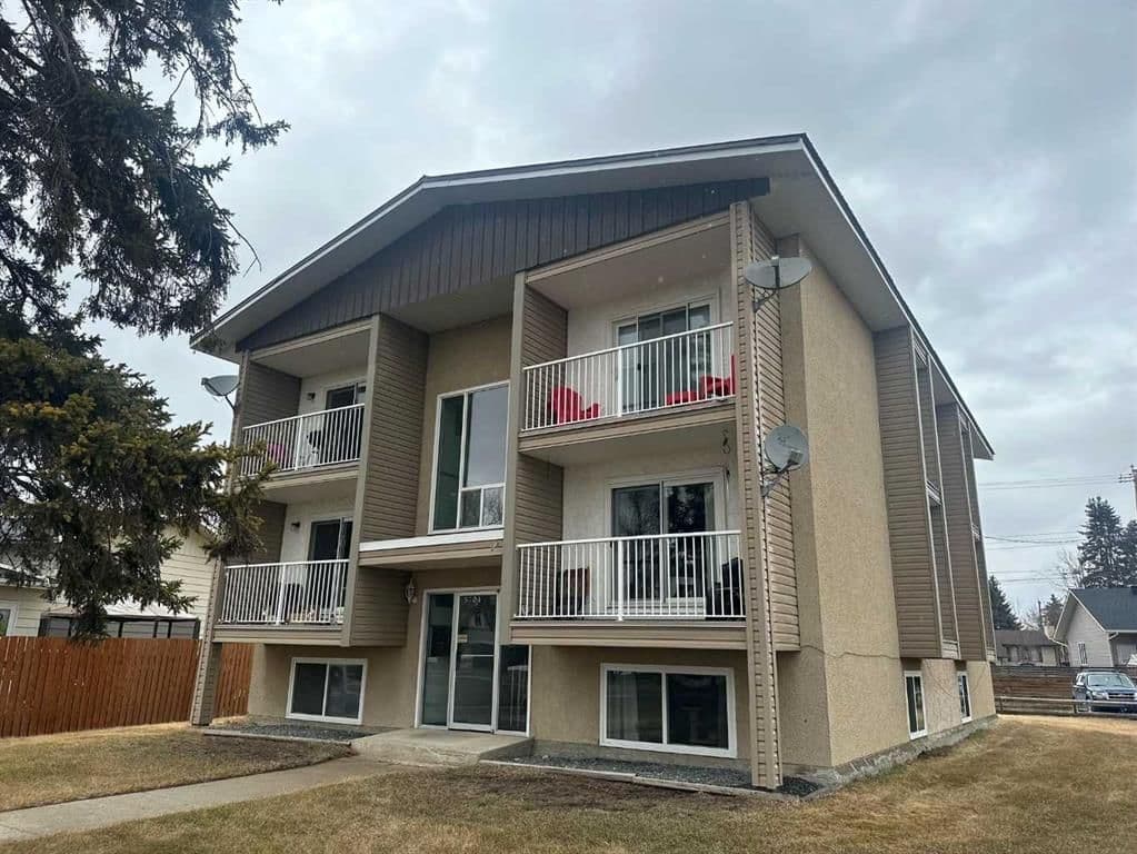 Sold property in Downtown Lacombe