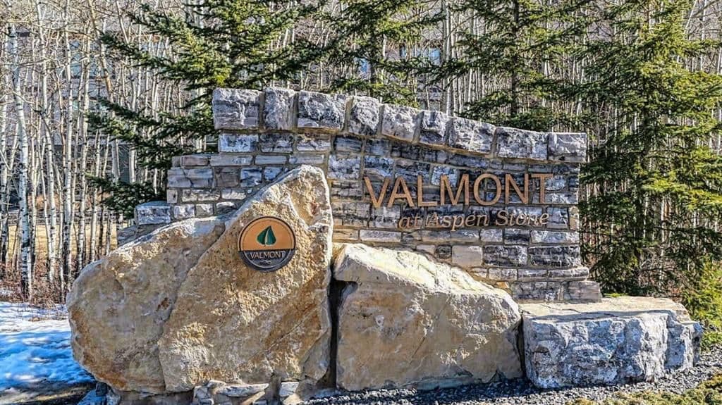 Sold property in Aspen Woods