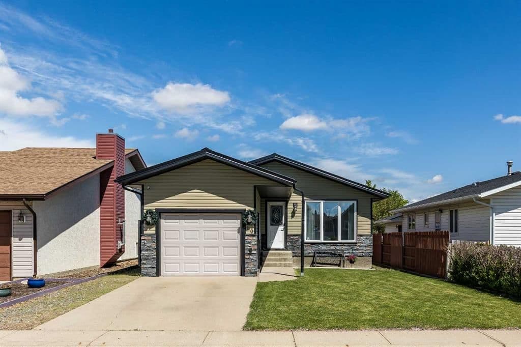 Sold property in Ross Glen