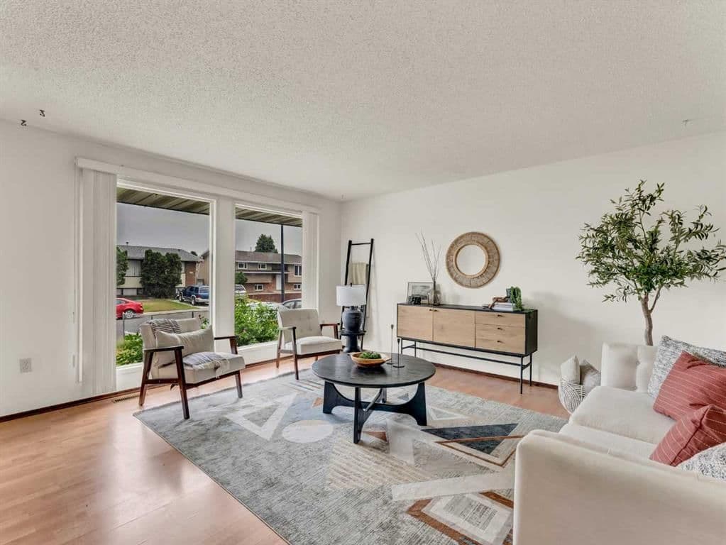Sold property in Ross Glen