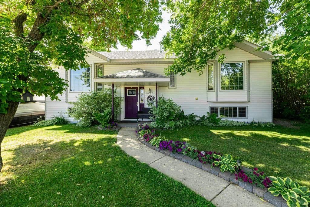 Sold property in Downtown Lacombe