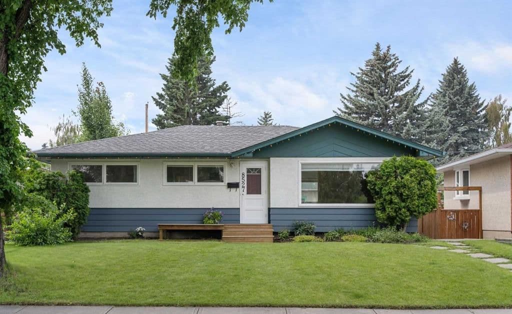 Sold property in Acadia