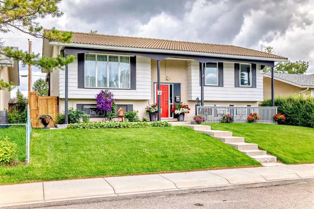 Sold property in Penbrooke Meadows