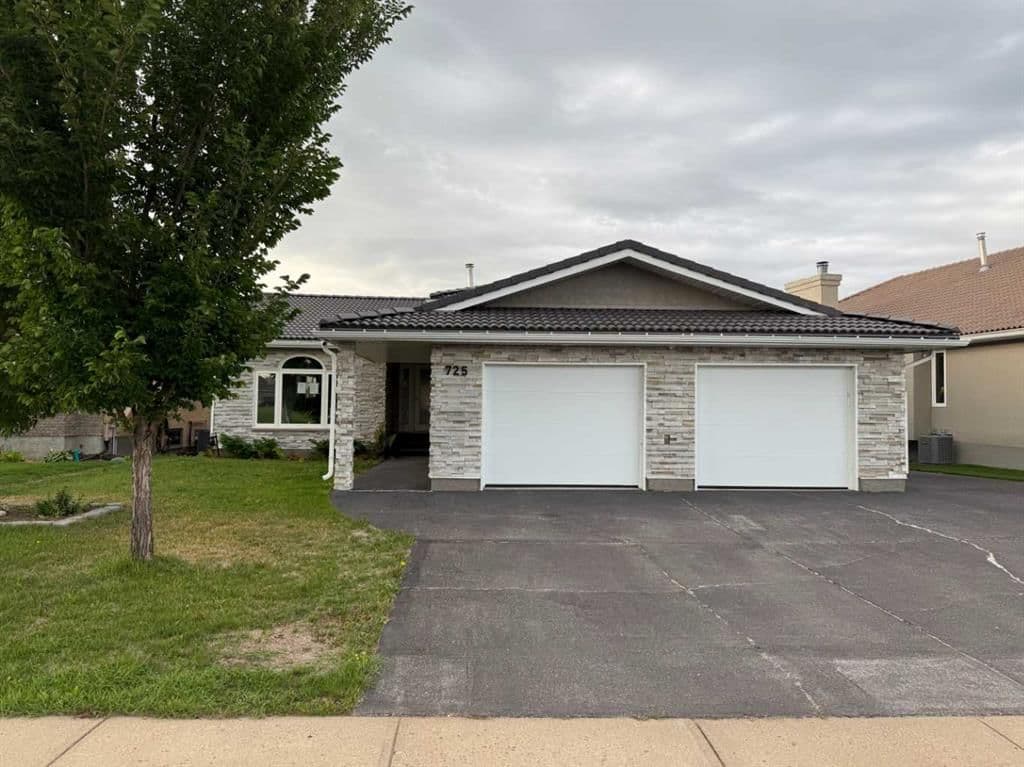 Sold property in Ross Glen