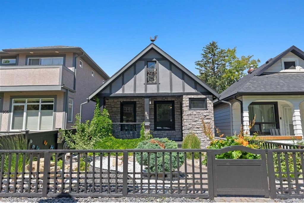 Sold property in Sunnyside