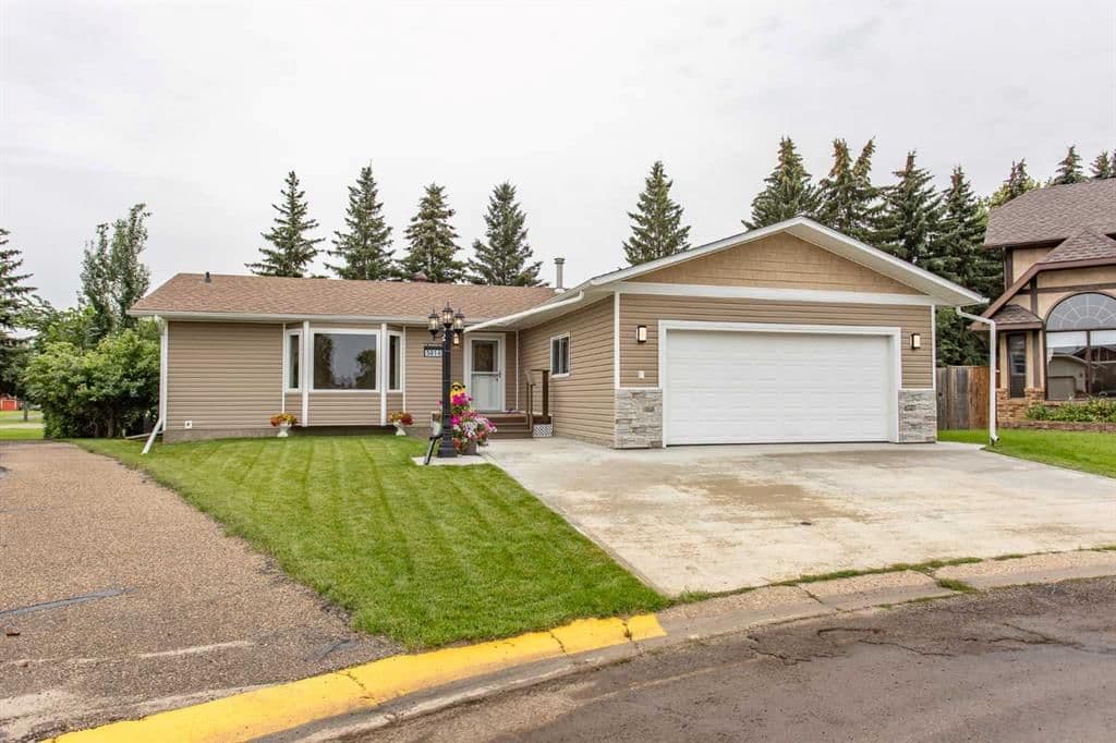 Sold property in Downtown Lacombe