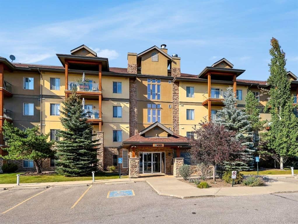 Sold property in Crystal Shores