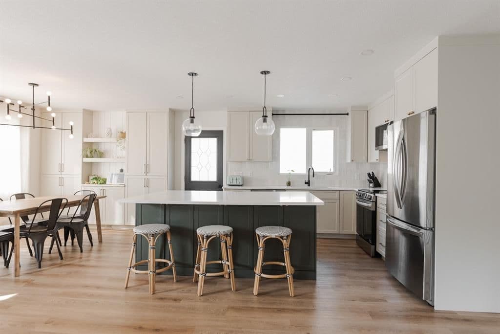 Sold property in Thickwood