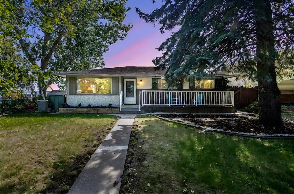 Sold property in Acadia