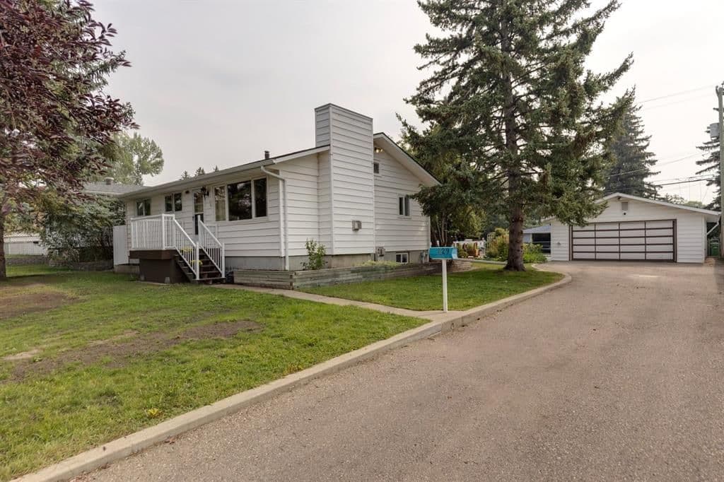 Sold property in The Village