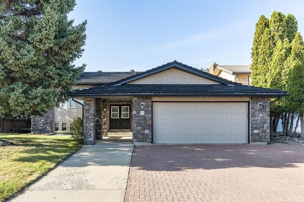 Sold property in Ross Glen