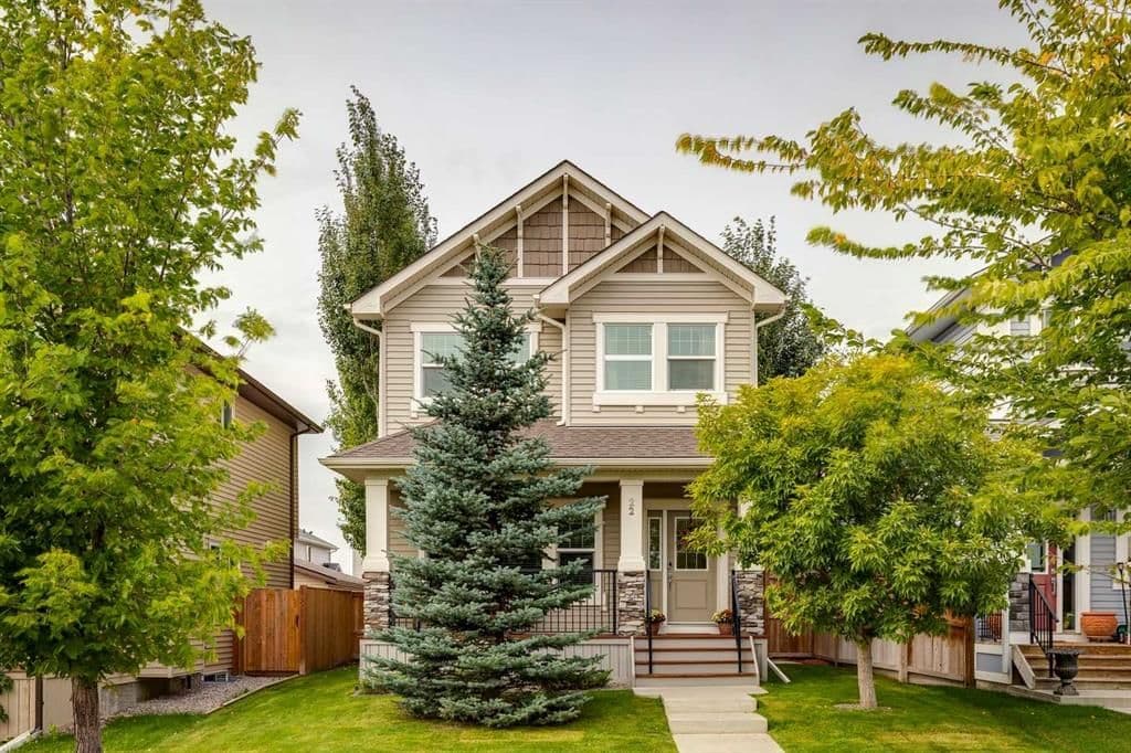 Sold property in Drake Landing