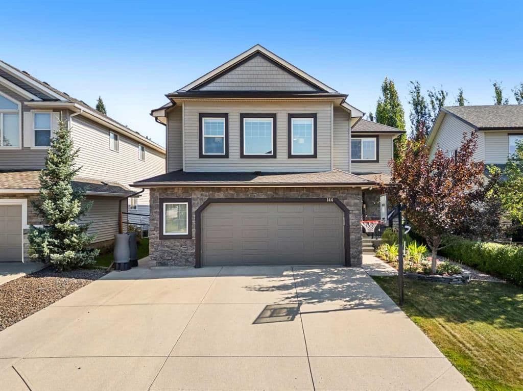 Sold property in Crystal Green