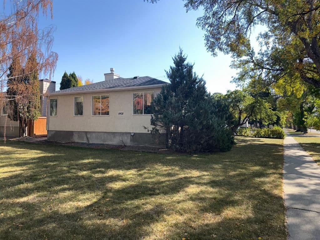 Sold property in Henderson Lake