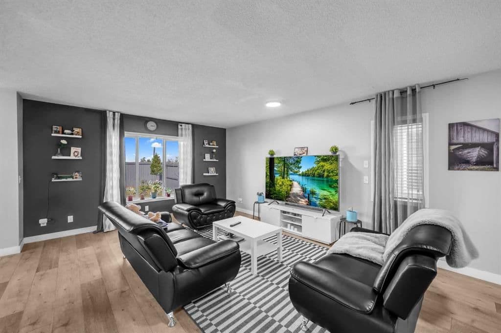 Sold property in Saddle Ridge