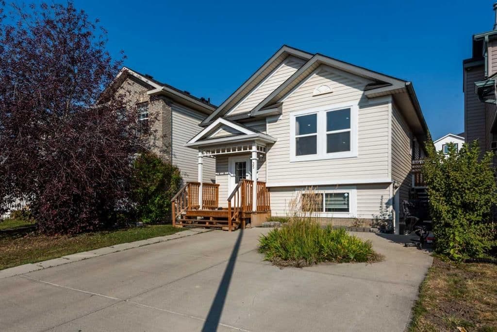 Sold property in Coventry Hills