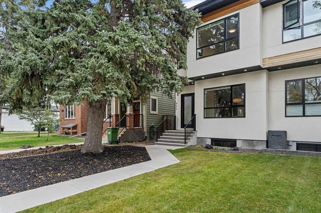 Sold property in Renfrew