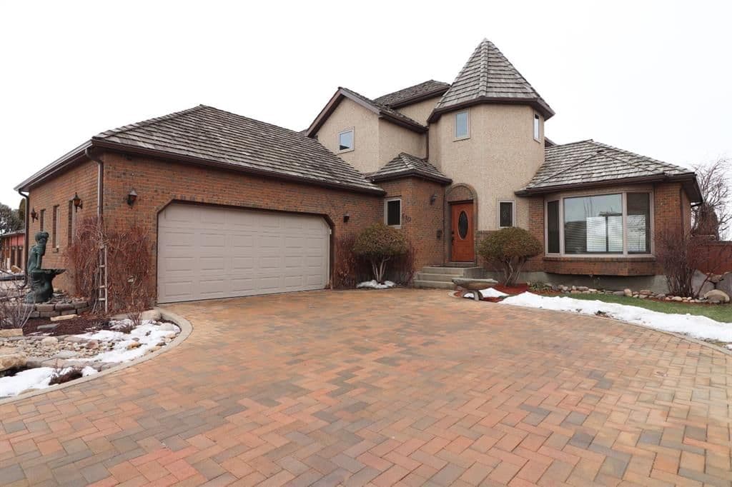Sold property in Ross Glen