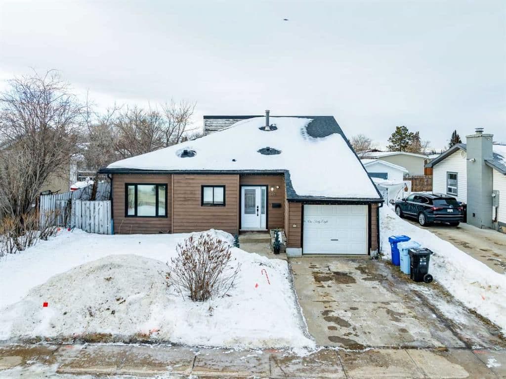 Sold property in Thickwood