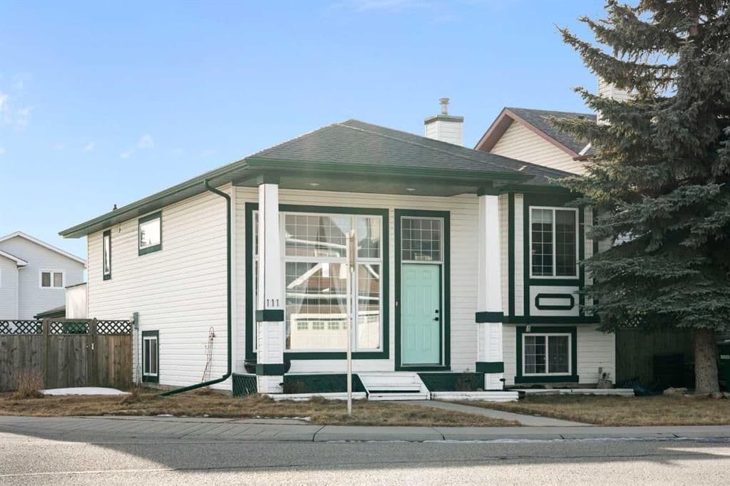 Sold property in Woodside