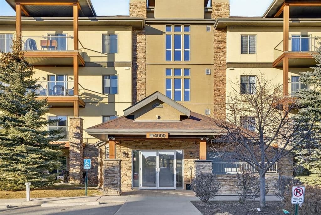 Sold property in Crystal Shores