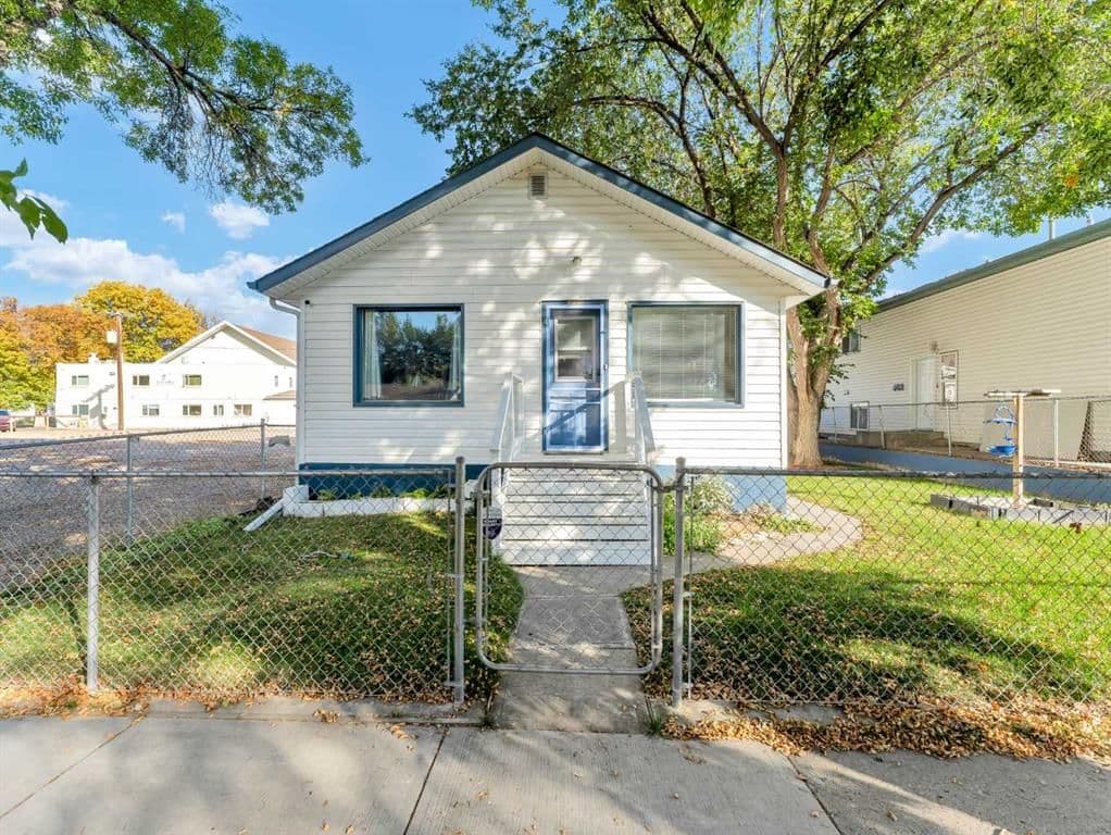 Sold property in River Flats