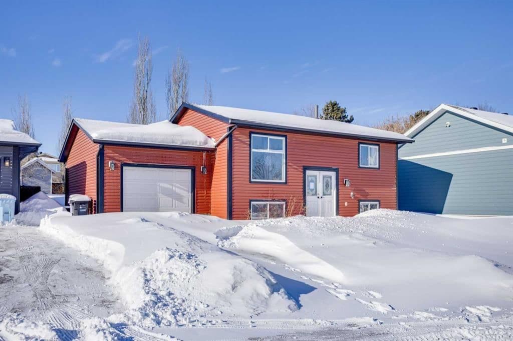 Sold property in Dickinsfield