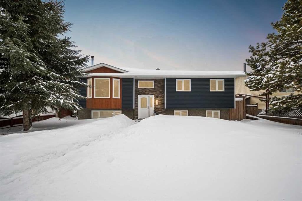 Sold property in Thickwood