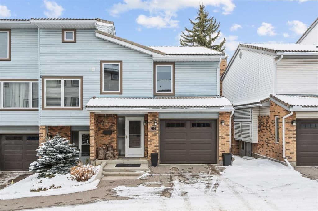 Sold property in Coach Hill