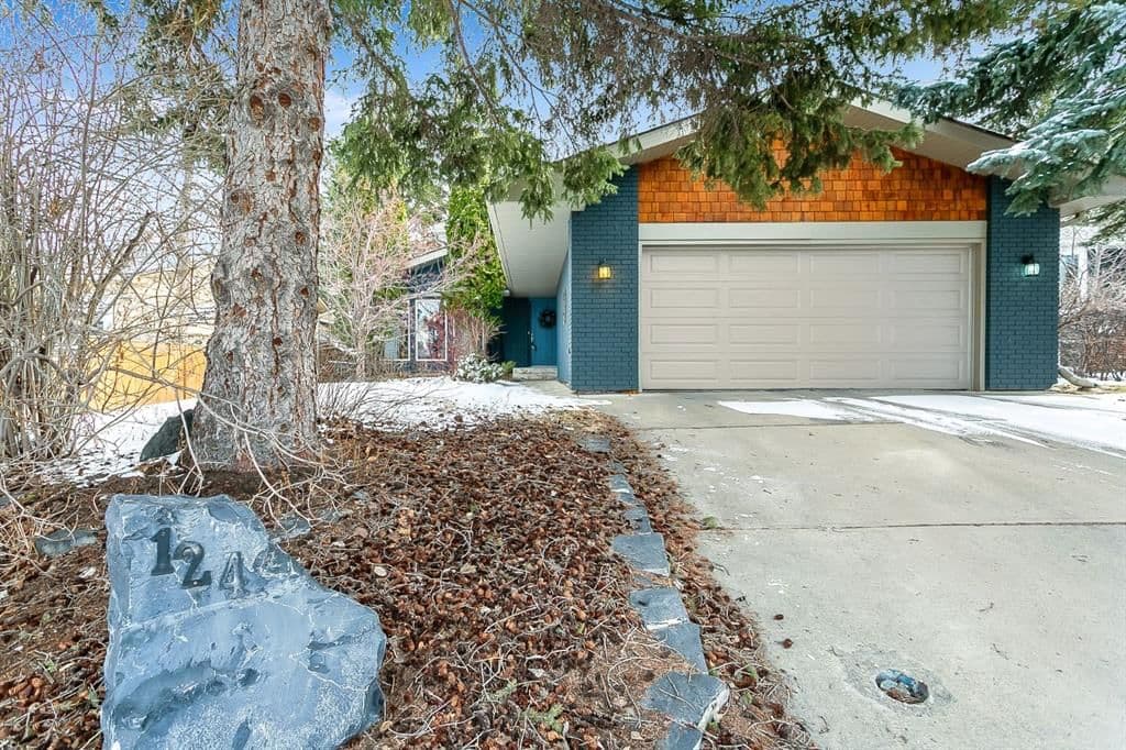 Sold property in Oakridge