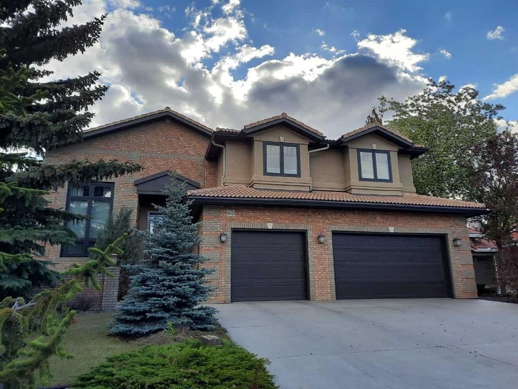 Sold property in McKenzie Lake