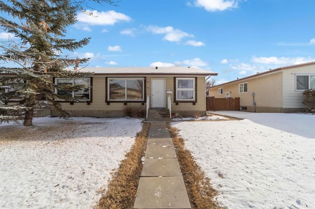 Sold property in Century Meadows