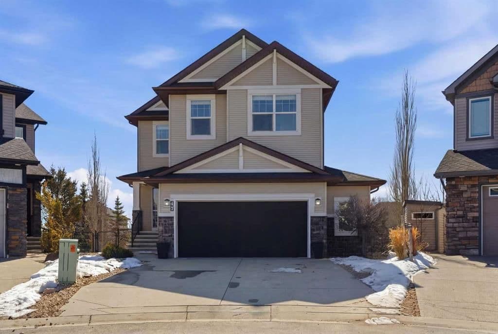 Sold property in Drake Landing