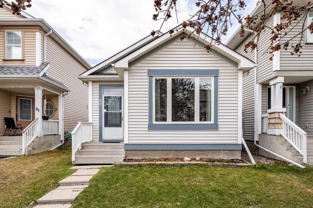 Sold property in McKenzie Towne