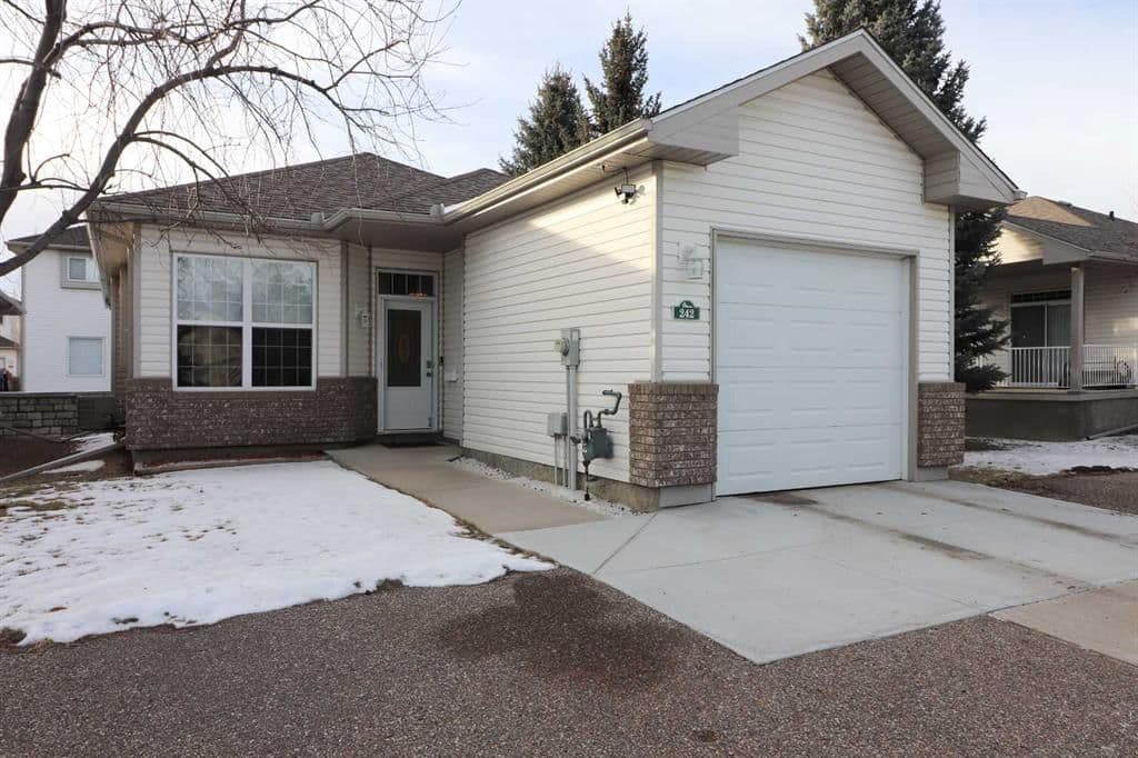 Sold property in River Flats