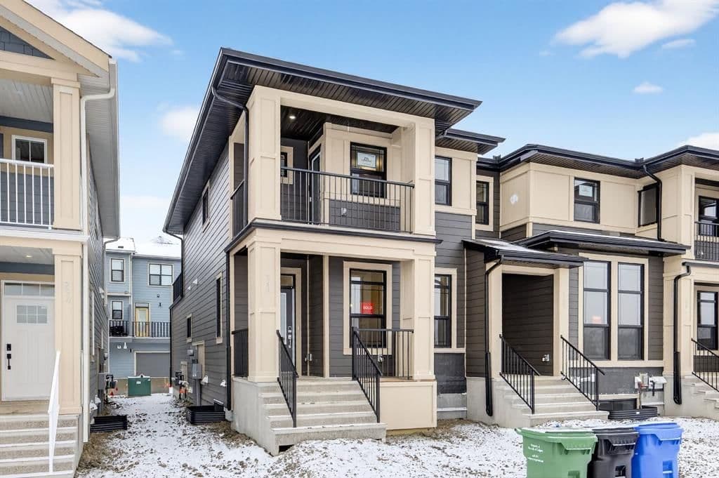 Sold property in Alpine Park