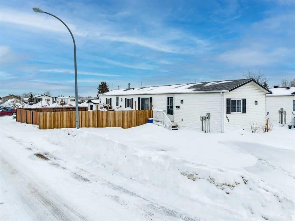 Sold property in Gregoire Park