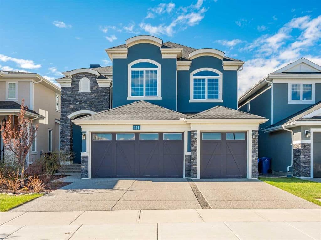 Sold property in Aspen Woods