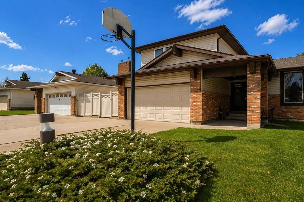 Sold property in Ross Glen